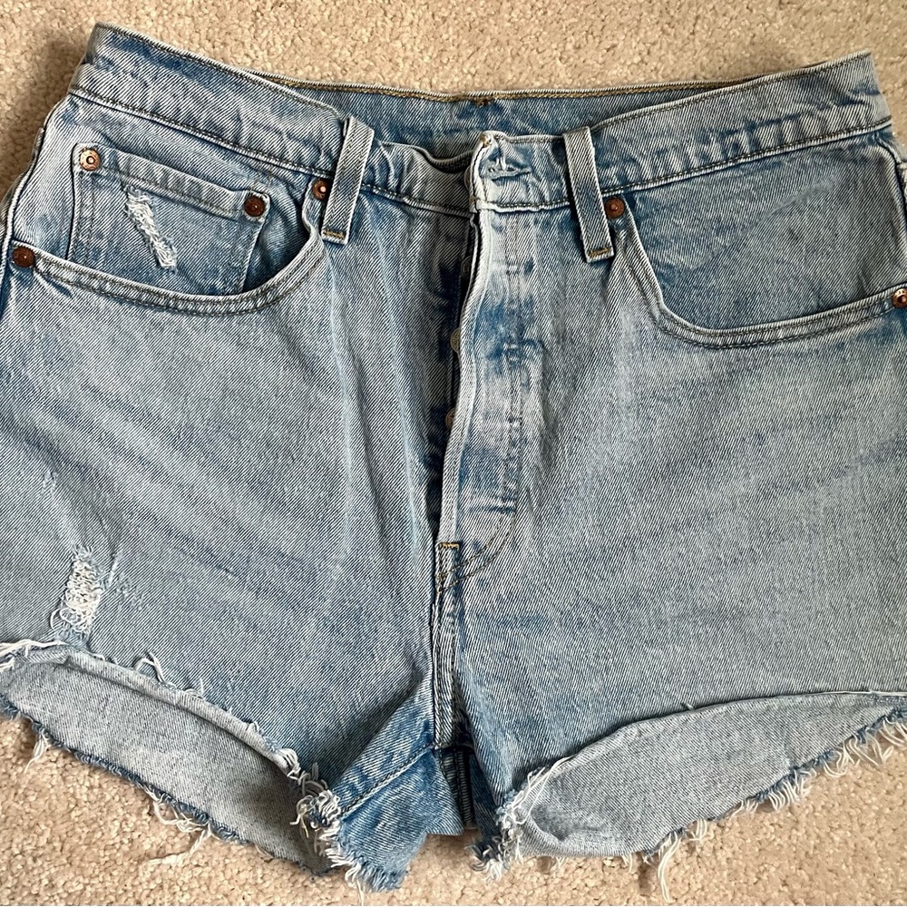 Levi’s Light Blue Denim Women's Shorts